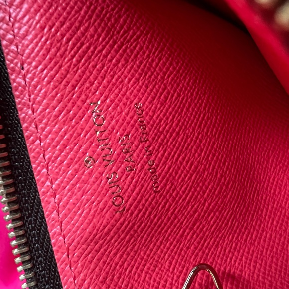 Louis Vuitton Totem Key Cles - Picture 7 of 8